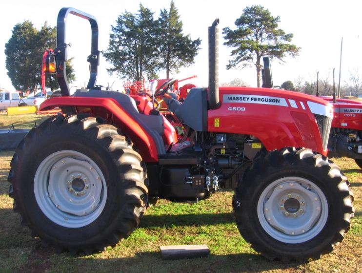 massey-ferguson-4609m-tractor