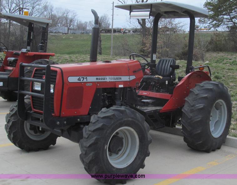2006 Massey-Ferguson 471 MFWD tractor | no-reserve auction on Thursday ...