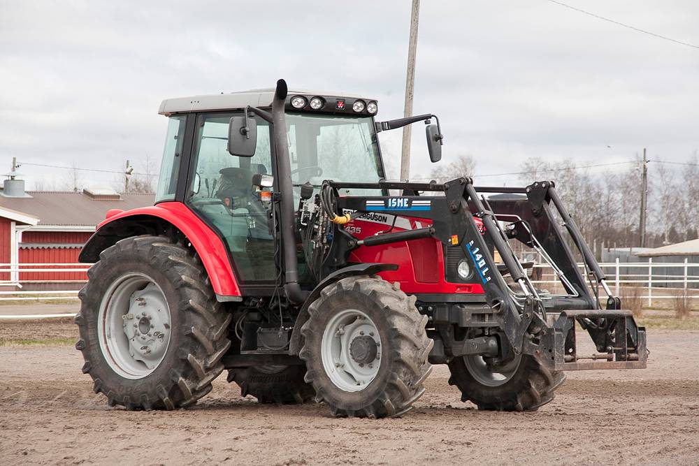 Massey Ferguson 5435 DYNA 4 - Tractors, Price: £34,857, Year of ...