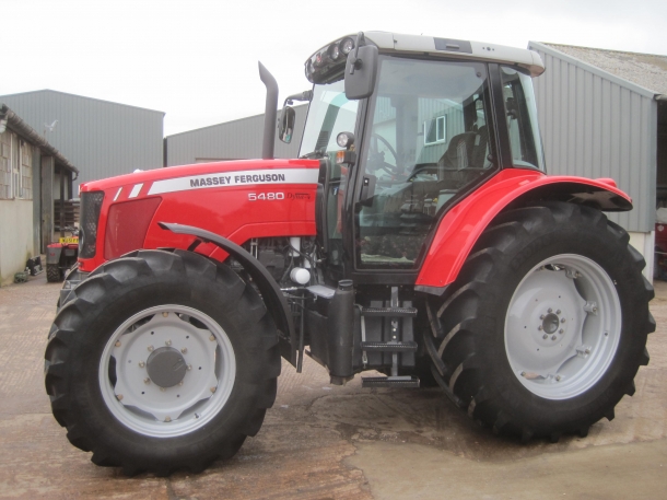 Massey Ferguson 5480, 06/2011, 646 hrs | Parris Tractors Ltd
