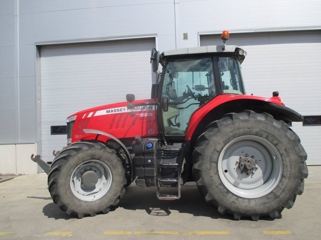 Used Massey Ferguson 7624 Dyna VT tractors Year: 2012 Price: $72,152 ...