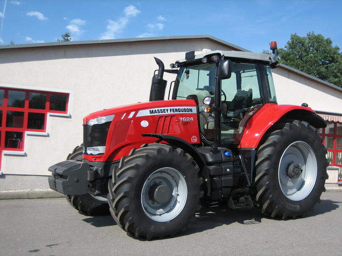 Vorführmaschine Traktoren: Massey Ferguson 7624 Dyna-6 | tec24