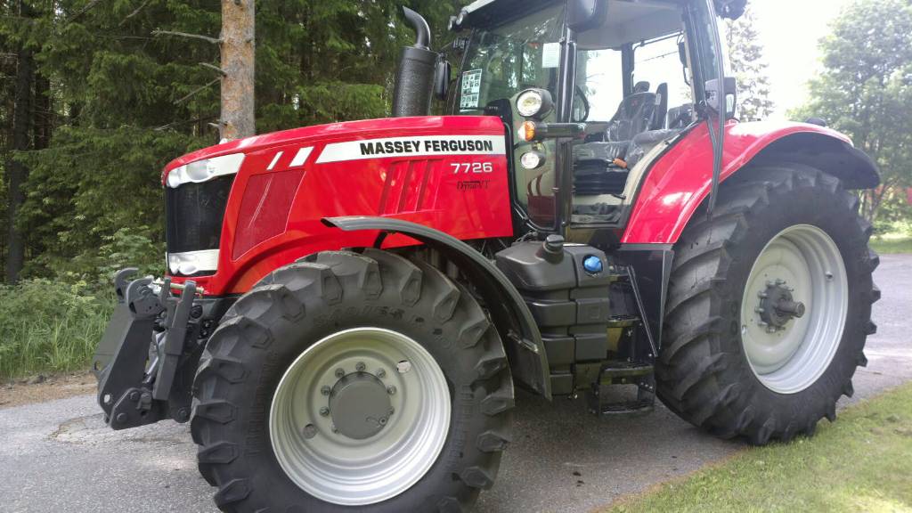 Massey Ferguson 7726 Dyna-VT - Tractors, Price: £107,762, Year of ...