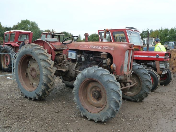 Tractor Photos - Massey Ferguson DT7000