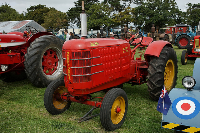 Massey Harris 101 Super Tractor. | Flickr - Photo Sharing!
