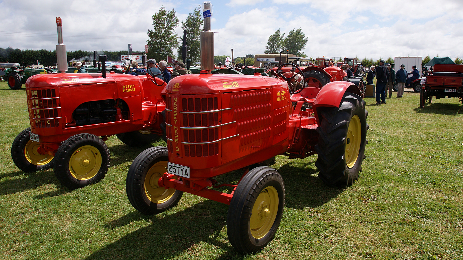1942 MASSEY HARRIS Super 101 and 1940 MASSEY HARRIS 101 Super Tractors ...