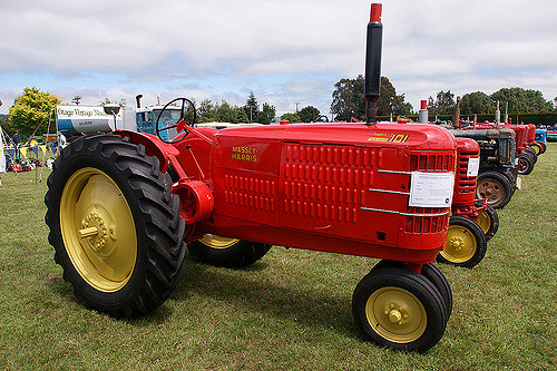 1941 Massey Harris 101 Super Tractor. | Flickr - Photo Sharing!