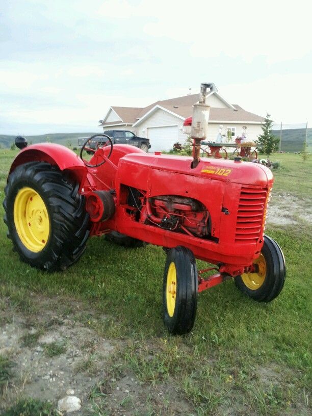 My 1944 Massey Harris 102 senior tractor :) #tractors #massey ...