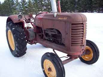 Original Ad: Massey Harris 102 Senior with pto and pulley. Exc running ...