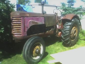 1940 Massey Harris 201 - TractorShed.com