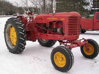 Used Farm Tractors for Sale: Massey Harris 444 (2010-04-30 ...