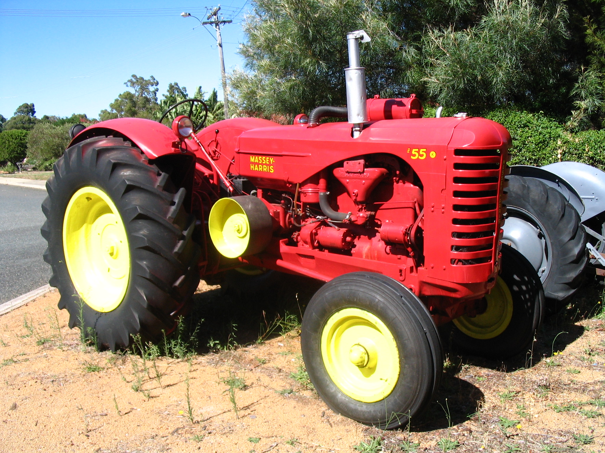Massey Harris 55 owned by Willie Young of Australia