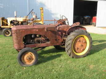 Used Farm Tractors for Sale: Massey Harris 81 Standard (2009-01-03 ...