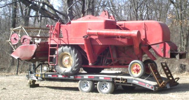 Massey Harris 82 Combine - From southern Illinois (Original Condition ...