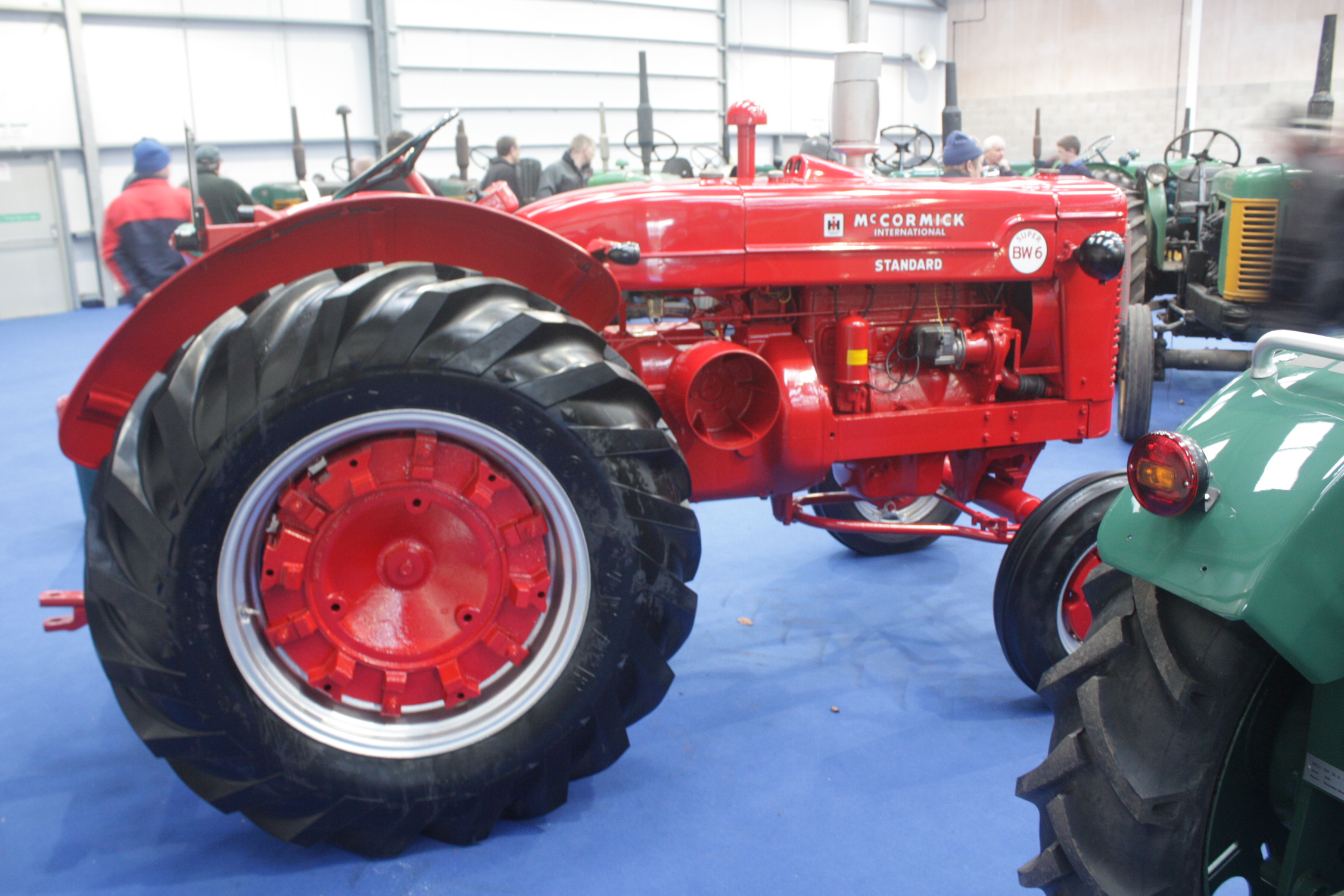 McCormick Super BW-6 - Tractor & Construction Plant Wiki - The classic ...