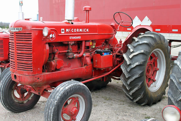 George Nesbitt's Allis Chalmers Tractor Museum | Other Tractors