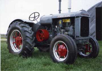 1935 McCormick-Deering W-30 - TractorShed.com