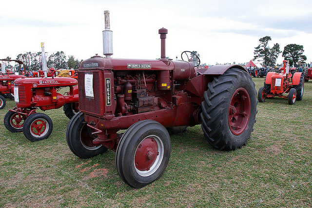 1939 McCormick Deering WD-40 Tractor. - a photo on Flickriver