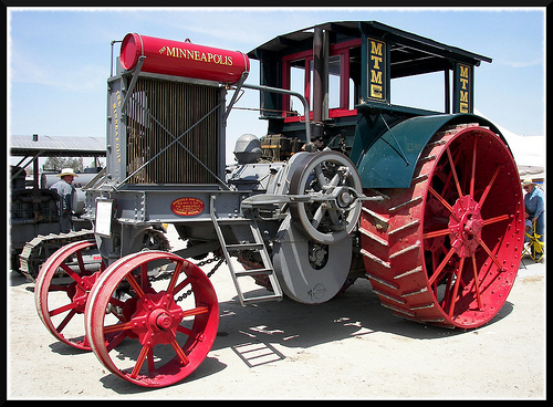 very cool looking (and very large) 1920 Minneapolis 35-70 Tractor ...
