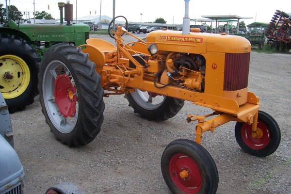 14936: Minneapolis Moline BF Tractor : Lot 14936