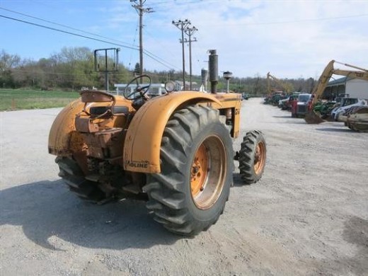 MINNEAPOLIS MOLINE G704 61378 - Tractors - Farm Equipment
