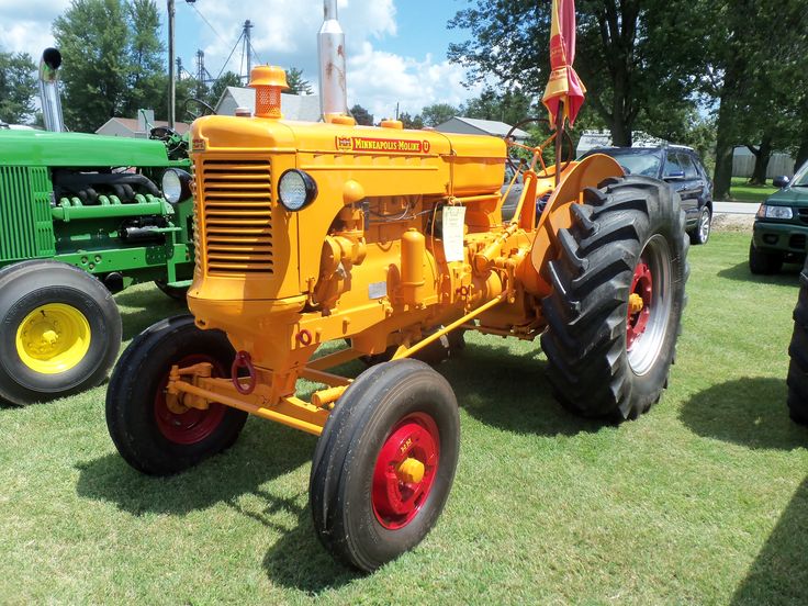 1949 Minneapolis Moline U Standard.Very nice looking | Oliver Tractors ...