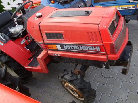 Mitsubishi MT14 - Prodám traktor Mitsubishi typ MT14. Původní ...