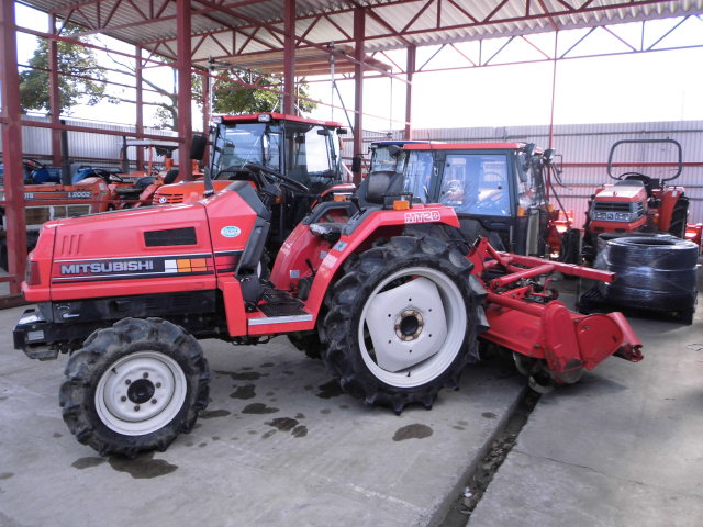 Used farm tractor Mitsubishi MT20 4WD 20HP