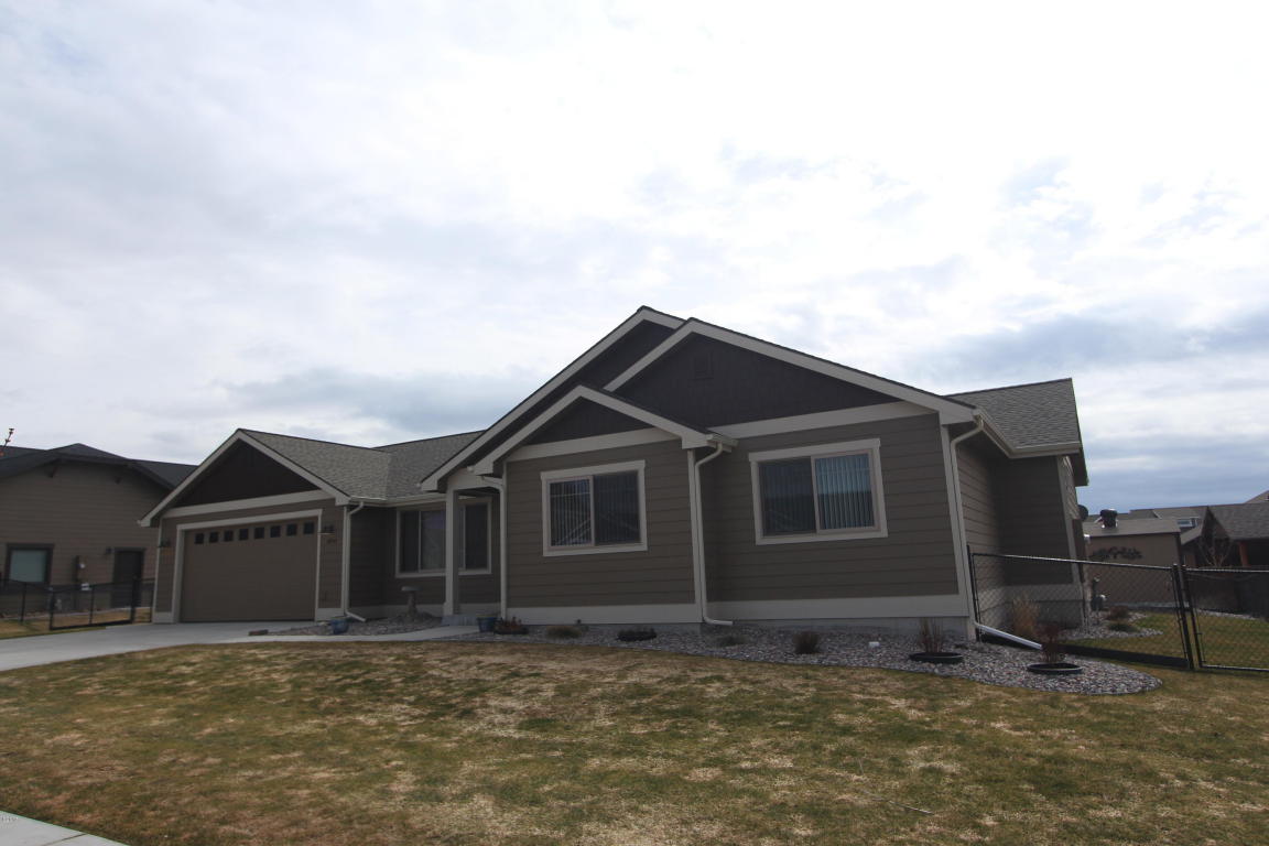 Home for Sale at 4920 Jeff Drive in Missoula, Montana for $319,900 ...