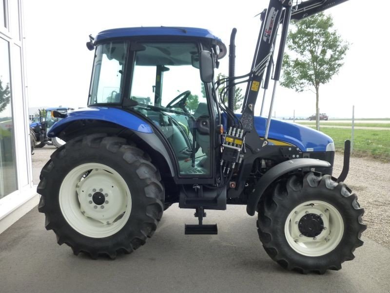 Tractor New Holland TD 5010 wie neu - Newhollandboerse - sold