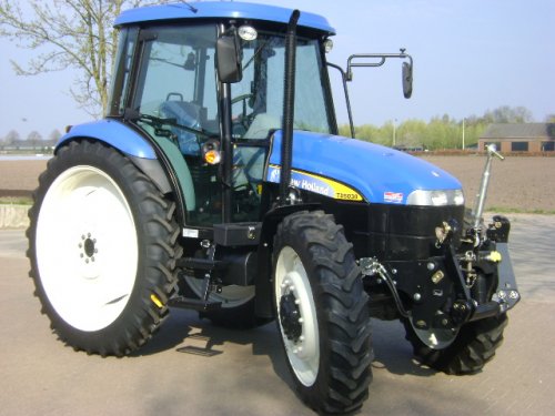 New Holland TD 5030 Pictures - United Kingdom
