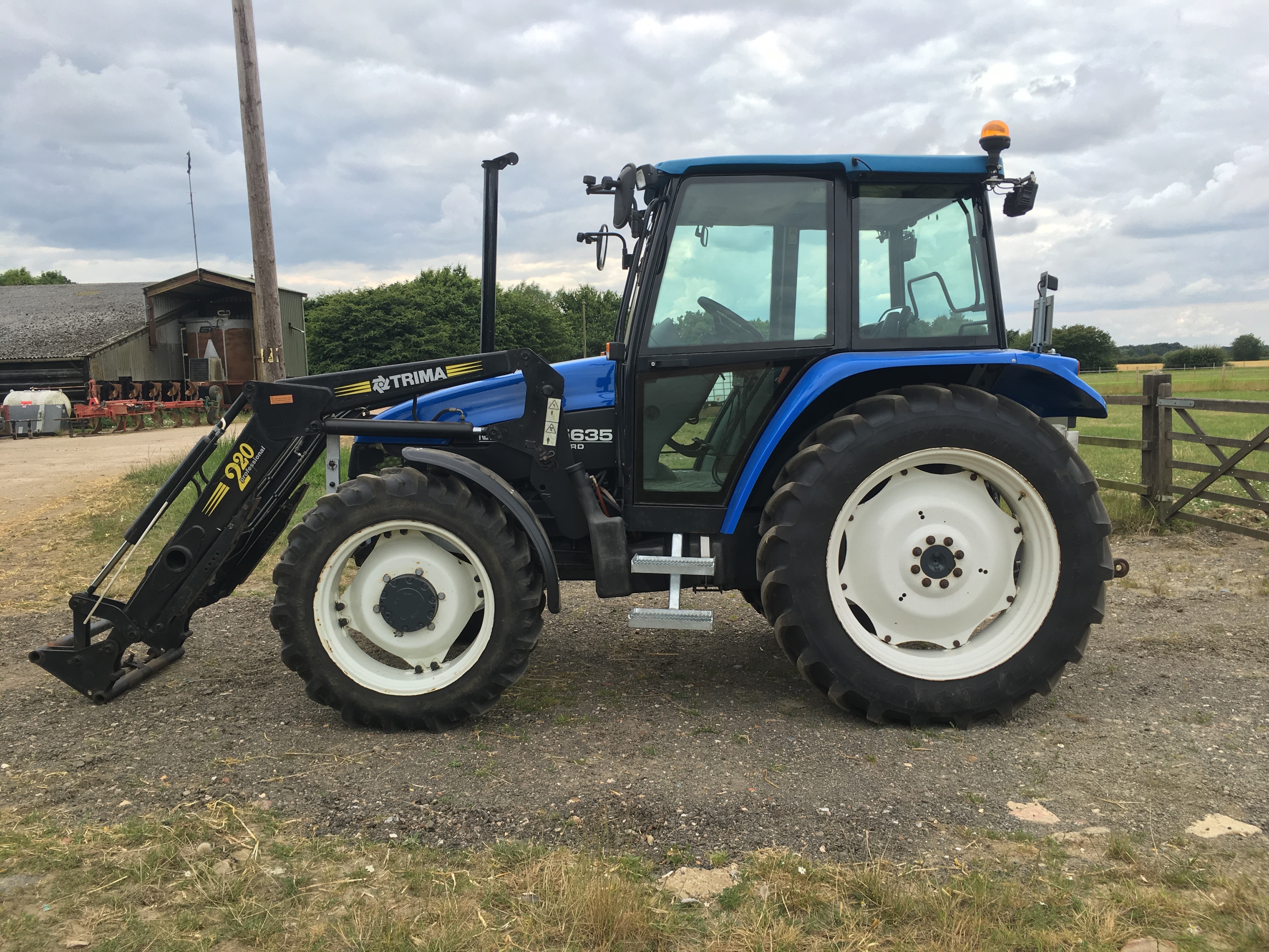 Home Agricultural Sales Tractors New Holland 5635 Tractor