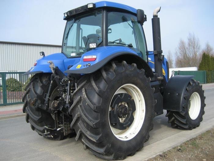 Tractor New Holland T 8030 - atc-trader.com - sold