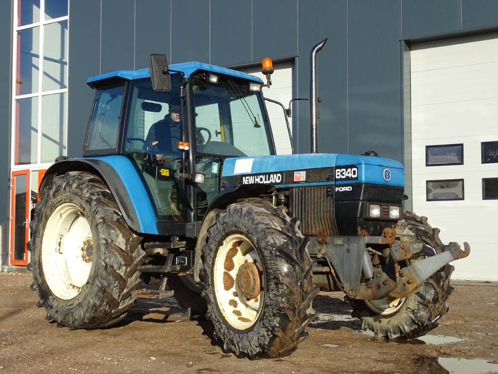 Used New Holland 8340 tractors Year: 2000 for sale - Mascus USA