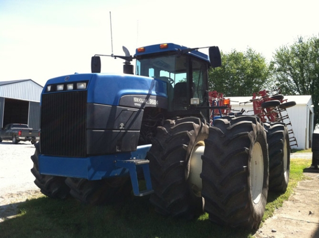 NEW HOLLAND AG 9684 | Farm Equipment > Tractors - 4WD | Classified