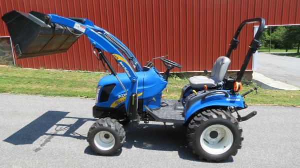 New Holland Boomer 1030 submited images.