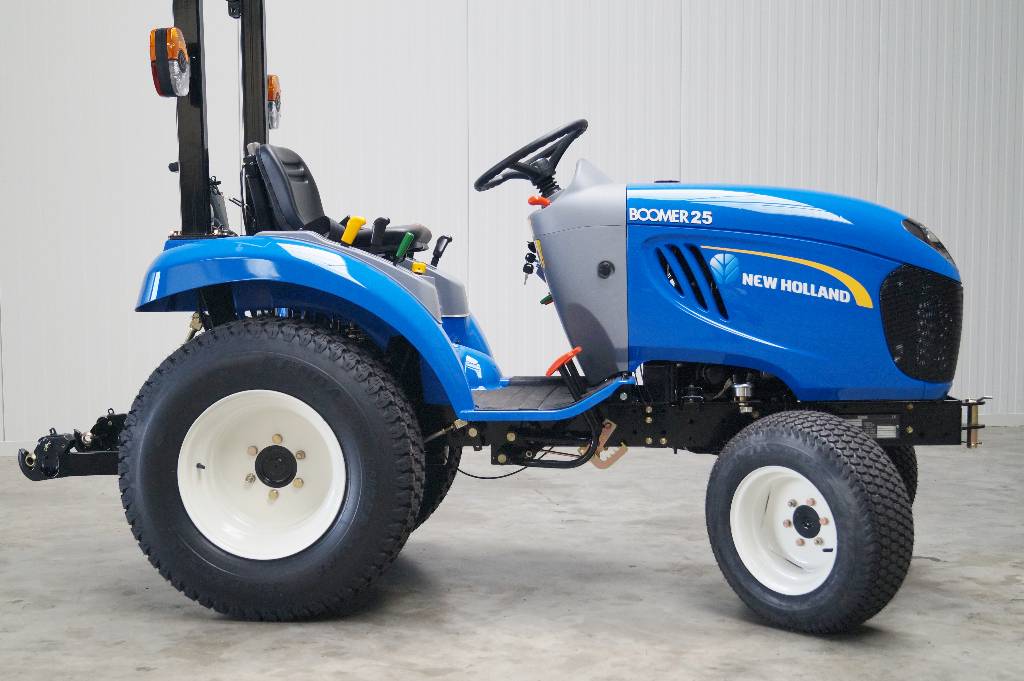 New Holland BOOMER 25 - Compact tractors, Year of manufacture: 2016 ...