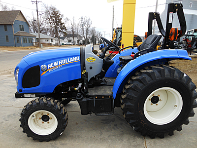 2015 New Holland Boomer 37 4wd tractor with hydrostatic transmission