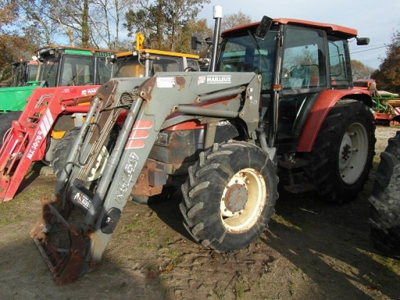 New Holland L85 DT Tracteur - technikboerse.com