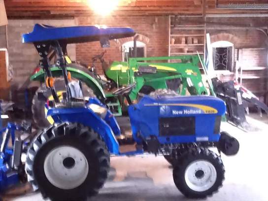 2011 New Holland T1520 Tractors - Compact (1-40hp.) - John Deere ...