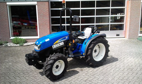 New Holland T3020 DEMO tractor Allrad gebraucht - 0 Euro | Angebot ...