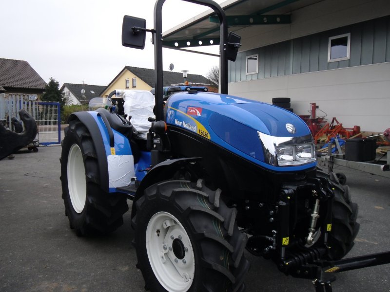 ... New Holland Used-Portal :: Demonstration machine New Holland T3030