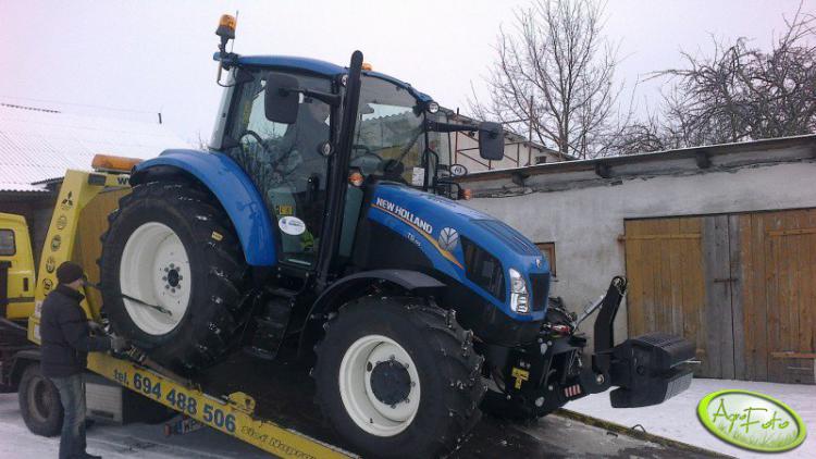 Galerie > Ciągniki / Tractors > New Holland > New Holland T5 105