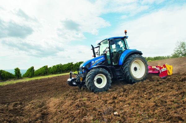 Pin New Holland T5 Electro Command Tractor Flickr Photo Sharing on ...