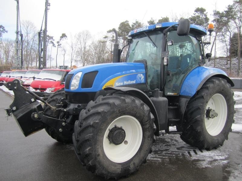 New Holland T6070 Elite Tractor - technikboerse.com