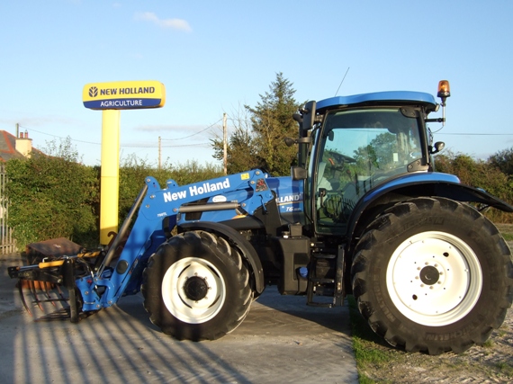 2012 NEW HOLLAND T6.155.40 KMH.Cab and front axle suspension.New New ...
