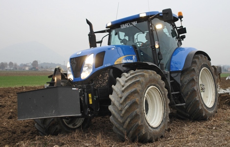 New Holland T7060 Engine Specifications