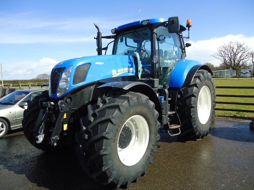 New Holland T7250 til salgs, Årsmodell: 2011 - brukte traktor ...
