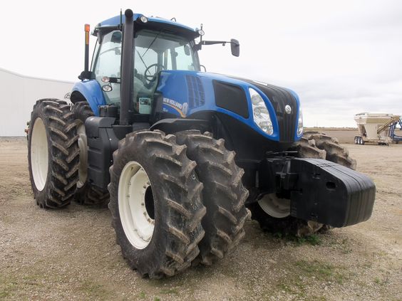 New Holland T8330 in Wingate | New Holland farm equipment | Pinterest ...