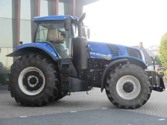 Used New Holland T8.380 Ultra Command, GPS, fronthef! tractors Year ...